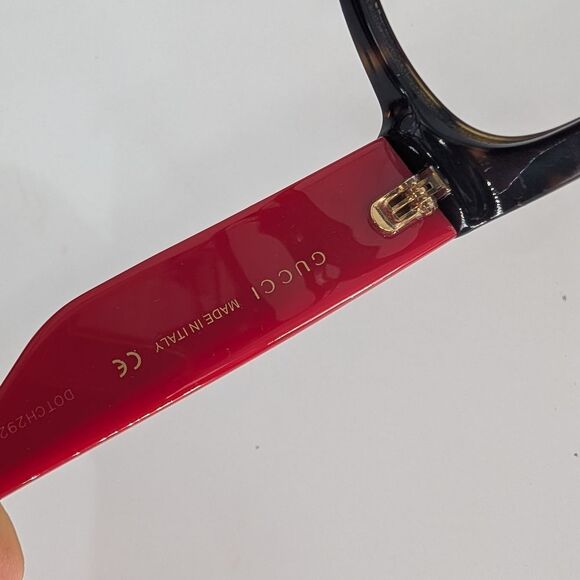 Gucci Red and Brown Cat-Eye Glasses - Picture 4 of 5